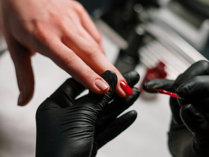 Manicure especialista de unha em gel