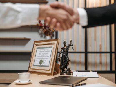 Vaga para costureira de arranjos