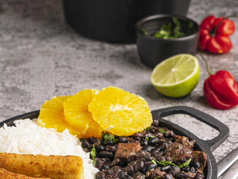 Promoção de Feijoada toda Quinta